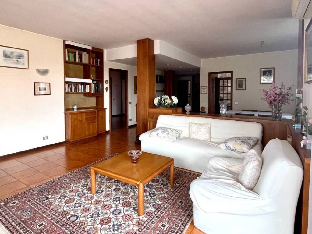 Appartamento a Alzano lombardo in Via Guglielmo Marconi - Foto 4