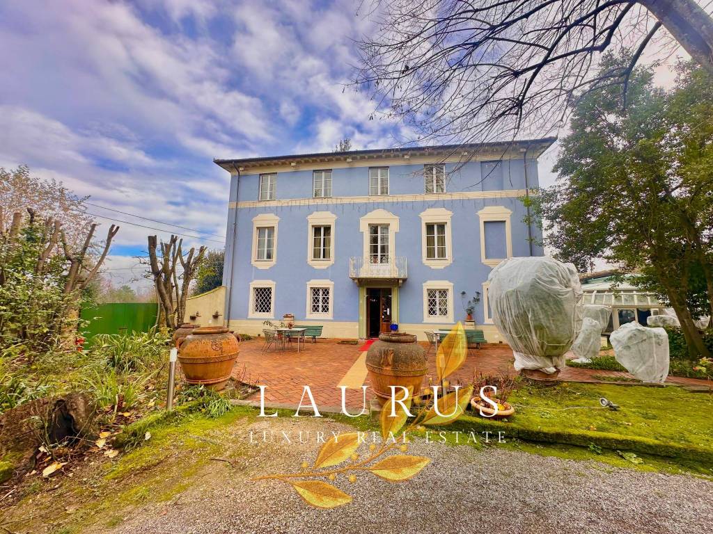 Villa a Lucca in Via Nuova per Pisa - Foto 4