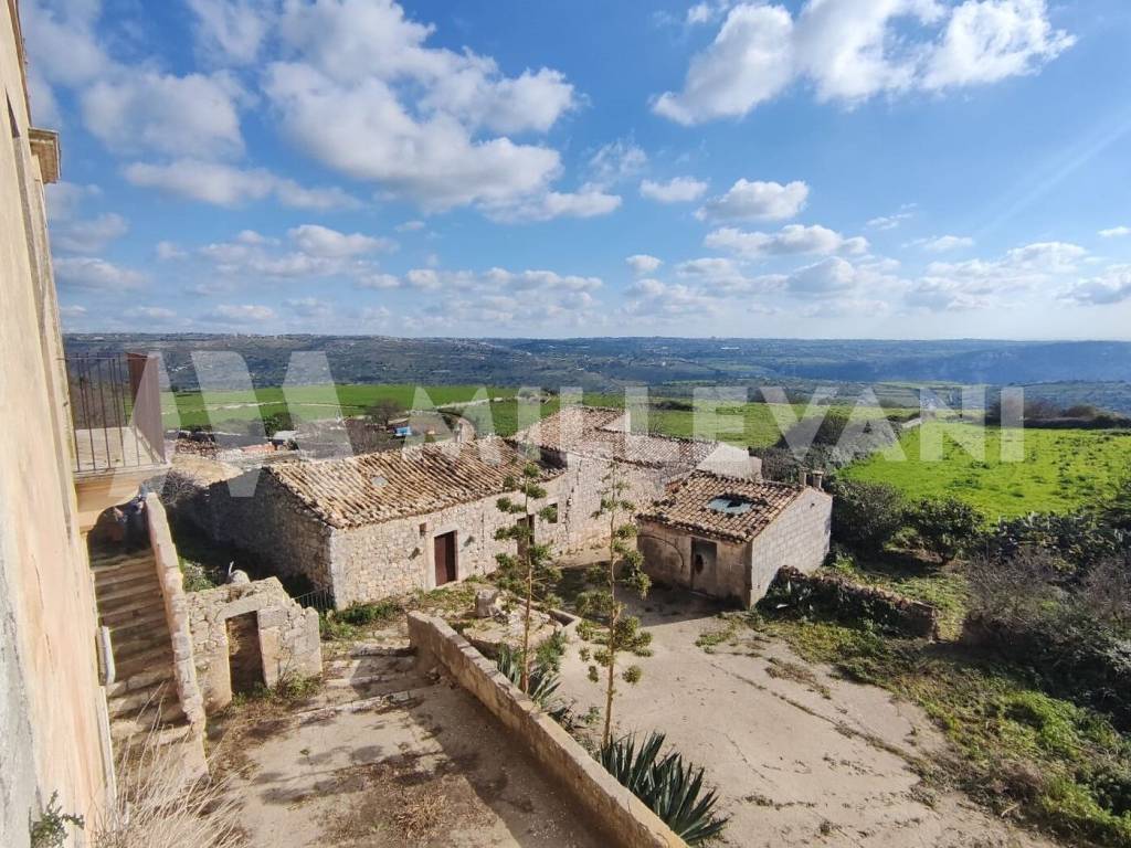 Rustico / casale a Ragusa in Libero consorzio comune di Ragusa - Foto 4