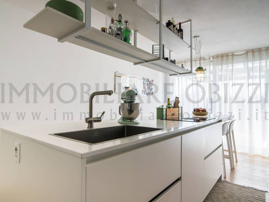 Casa indipendente a Selvazzano dentro in Via Vittorio Emanuele Terzo, 26 - Foto 3