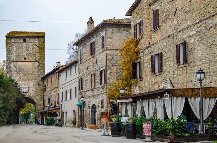 Casa indipendente a Bevagna in Via della Rocca - Foto 5