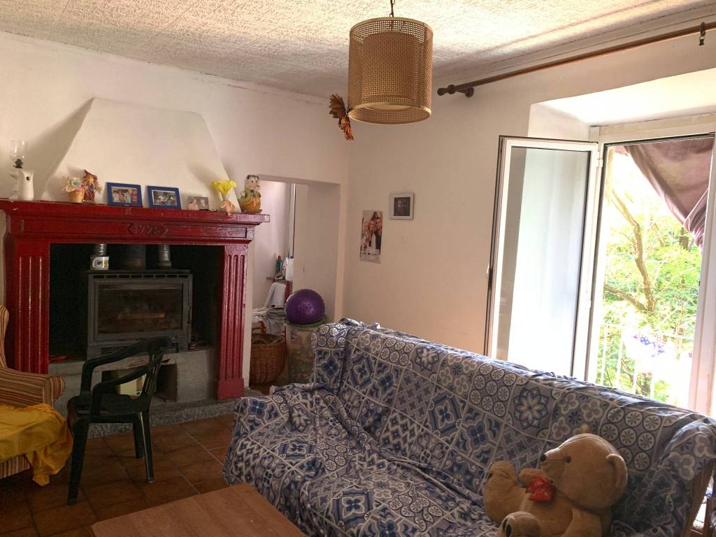 Casa indipendente a Cittiglio in Via San Biagio - Foto 4