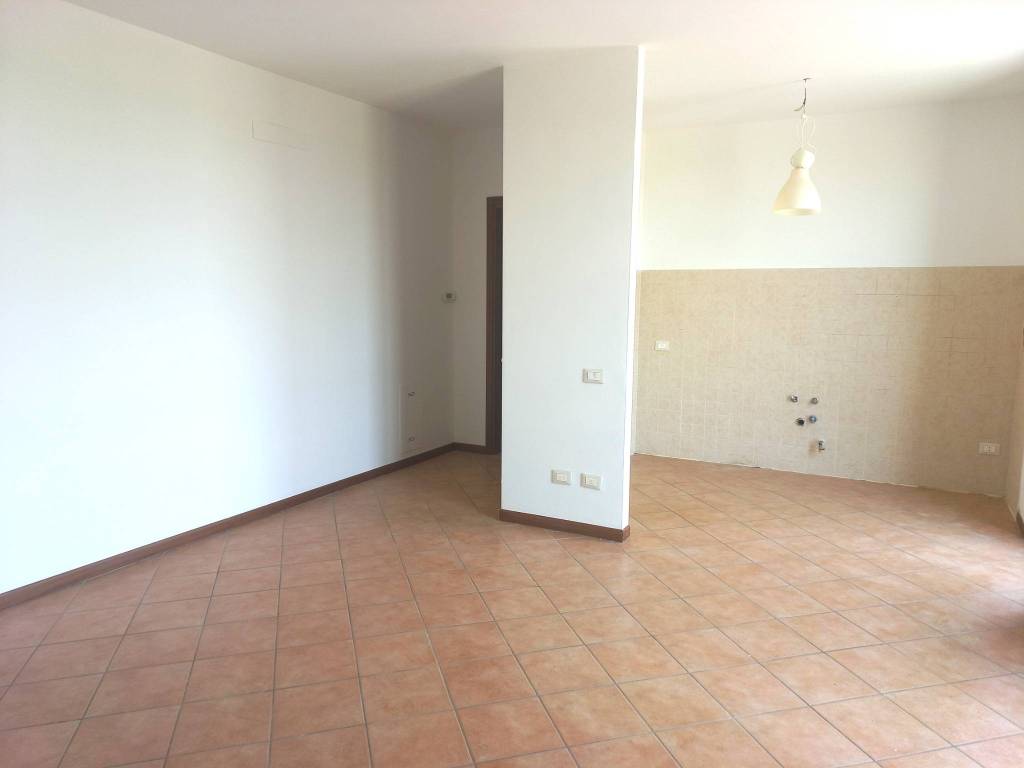 Appartamento a Roncaro in Via Laghetto - Foto 2