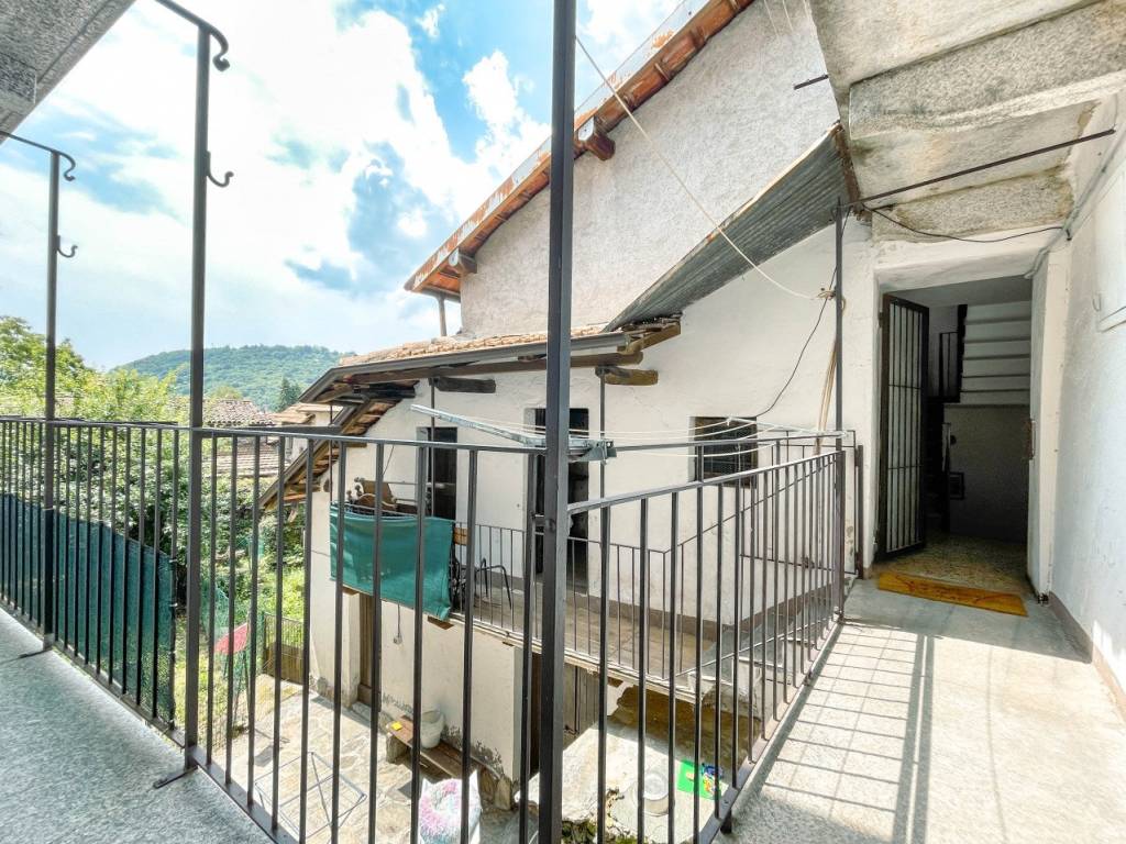 Appartamento a Gignese in Via Cavour 1 - Foto 2