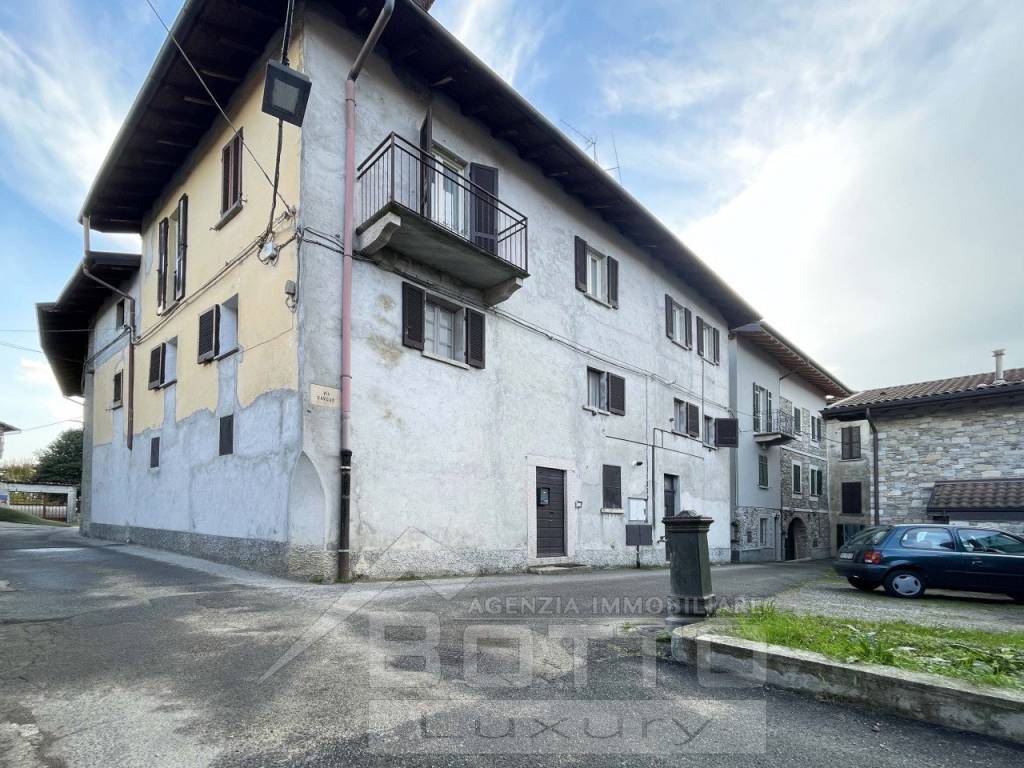 Appartamento a Gignese in Via Cavour 1 - Foto 3