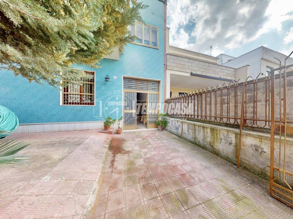 Villa a Lecce in Via Rudiae 18 - Foto 3