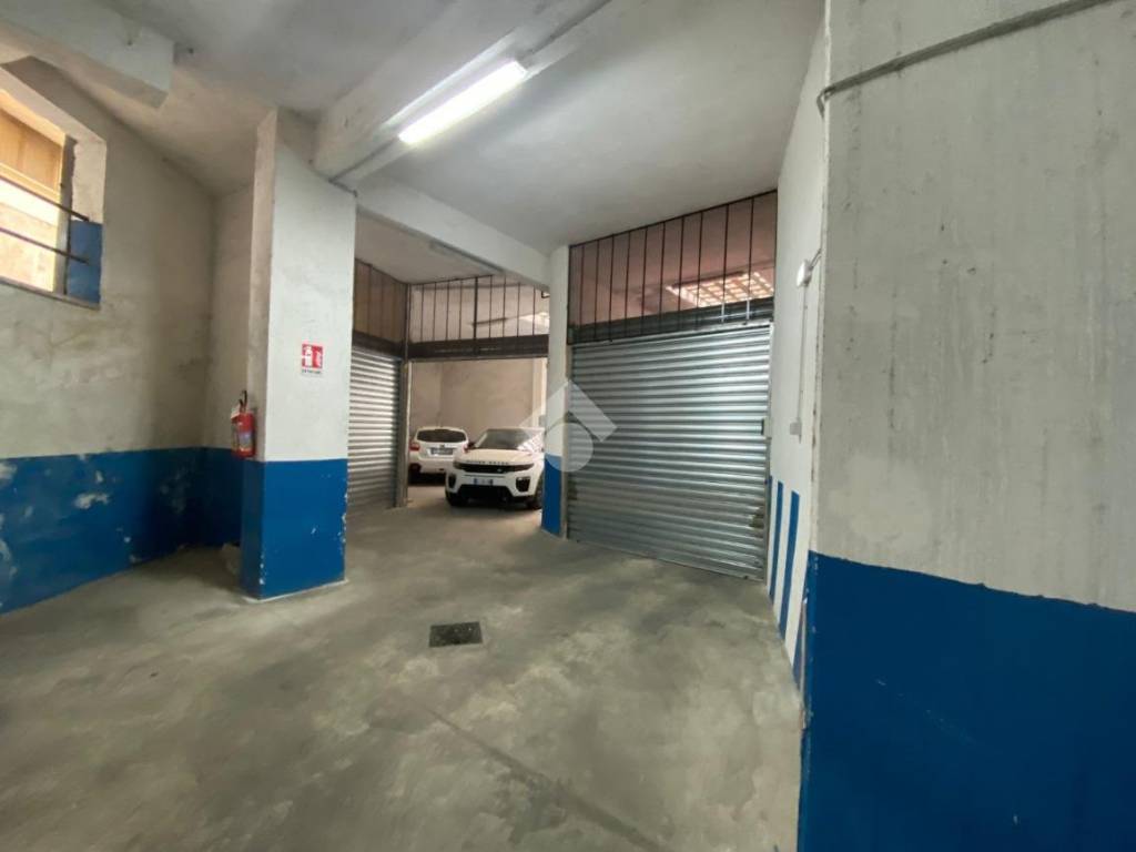 Box / garage a Avellino in Via Michele Angelo Iannacchini - Foto 5