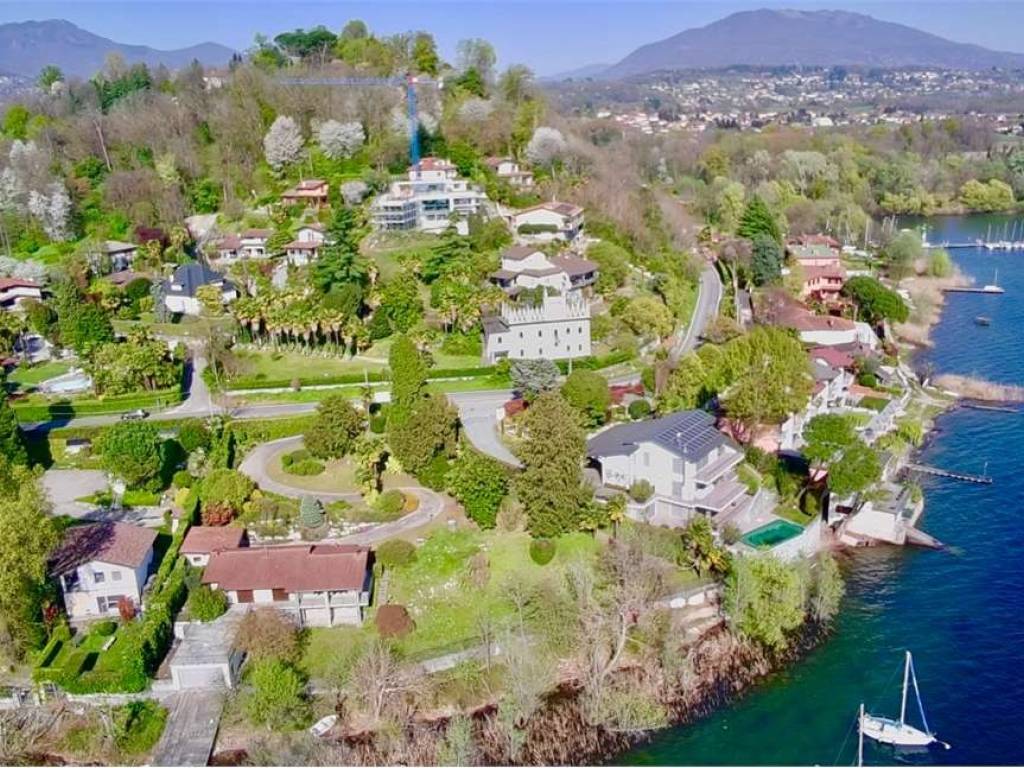 Villa a Leggiuno in via dei sasselli - Foto 4