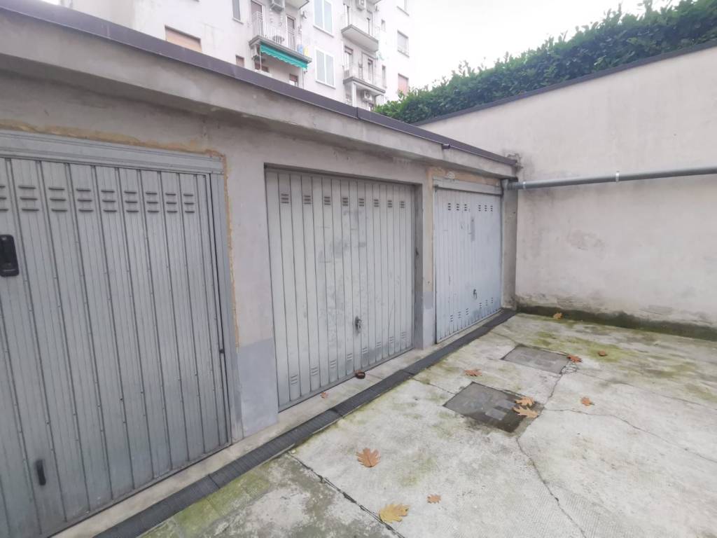 Box / garage a Milano in Via Giovanni Battista Piranesi, 37 - Foto 2