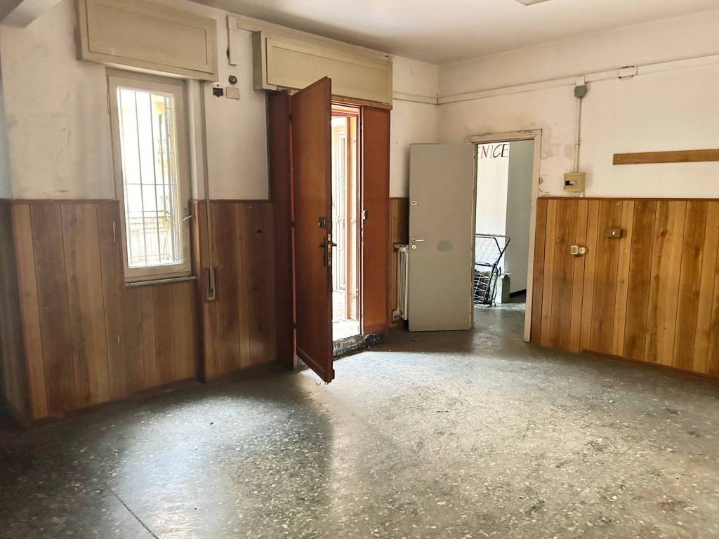 Appartamento a Savona in Corso Tardy e Benech - Foto 2