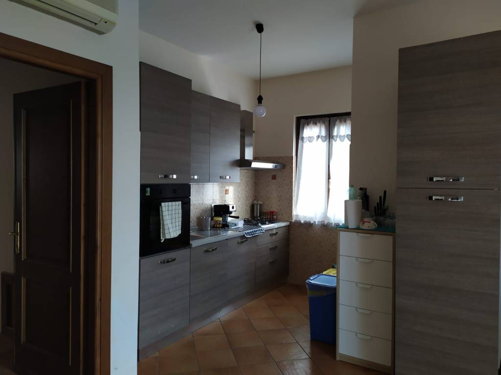 Appartamento a Fara in sabina in Via Piave, 17 - Foto 3