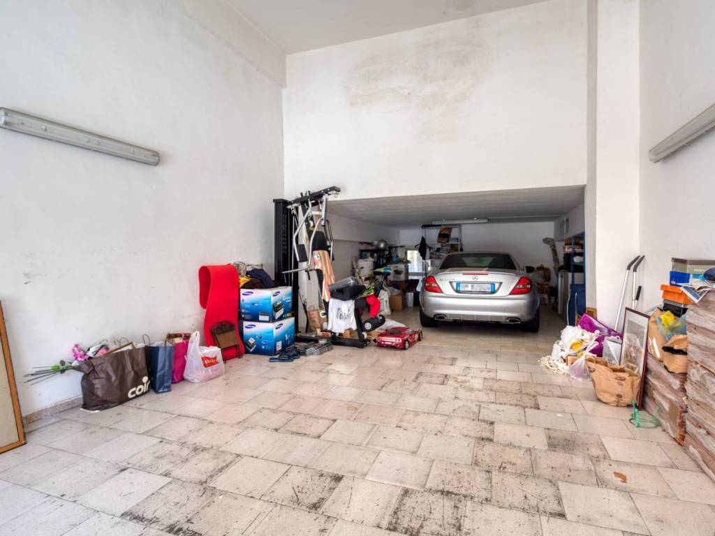 Box / garage a Messina in Via Faustina e Tertullo - Foto 4