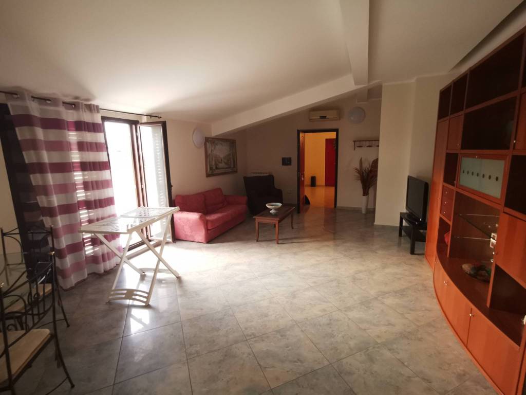Appartamento a Catanzaro in Viale Europa, 1 - Foto 3