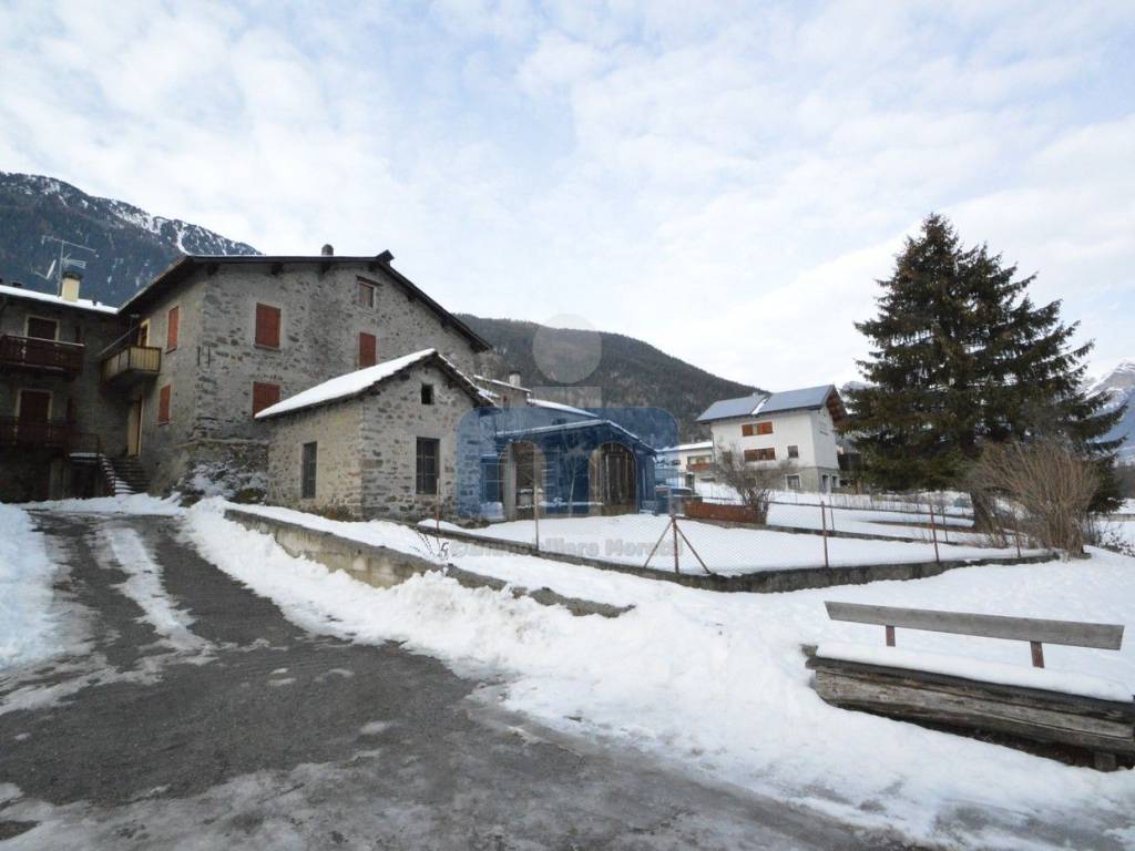 Palazzo / stabile a Valdisotto in Via Roma - Foto 2