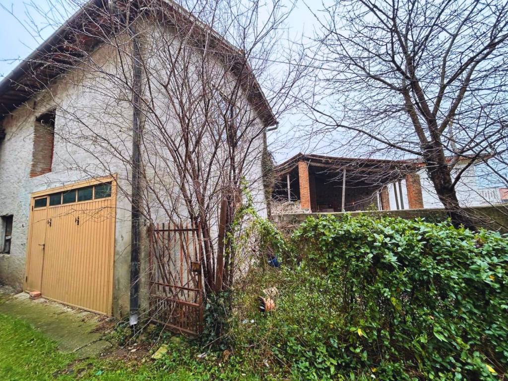 Casa indipendente a Zermeghedo in Via Vittorio Veneto, 8 - Foto 2