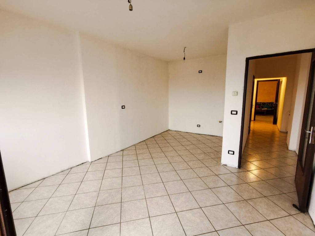 Casa indipendente a Gattinara in Via 20 Giugno, 2 - Foto 2