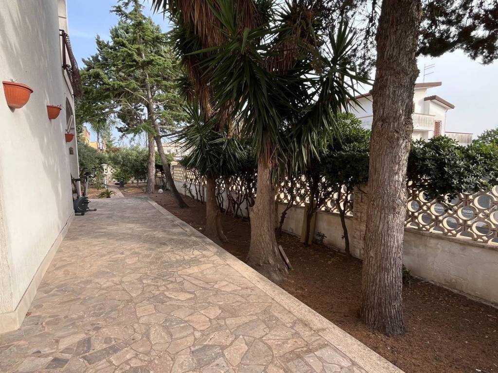 Villa a Taranto in Via San Carlo Borromeo, 6 - Foto 3