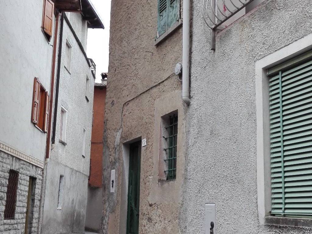 Casa indipendente a Introbio in Via Alessandro Manzoni - Foto 3