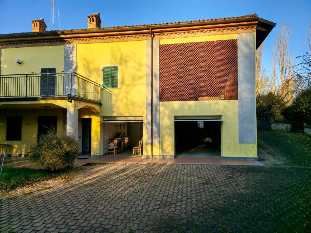 Casa indipendente a Alessandria in Via Varza, 5 - Foto 2