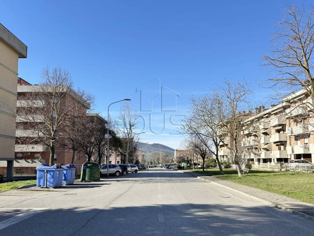Appartamento a Città di castello in Via Cadibona - Foto 3