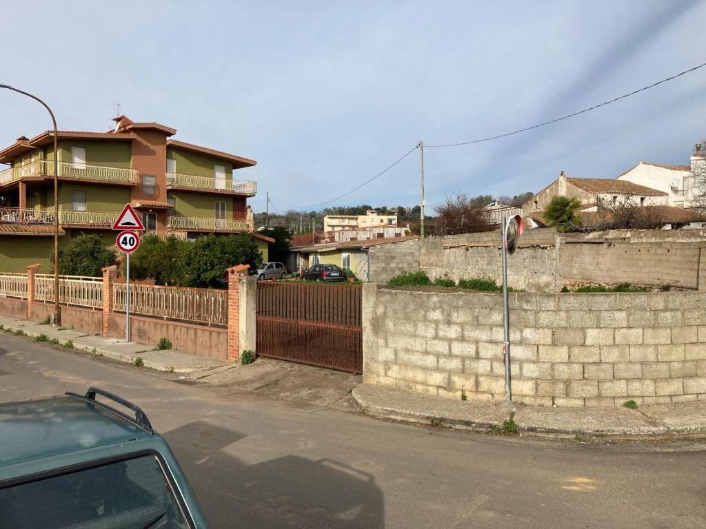 Terreno a Lotzorai in Via Camillo Benso di Cavour, 7 - Foto 3