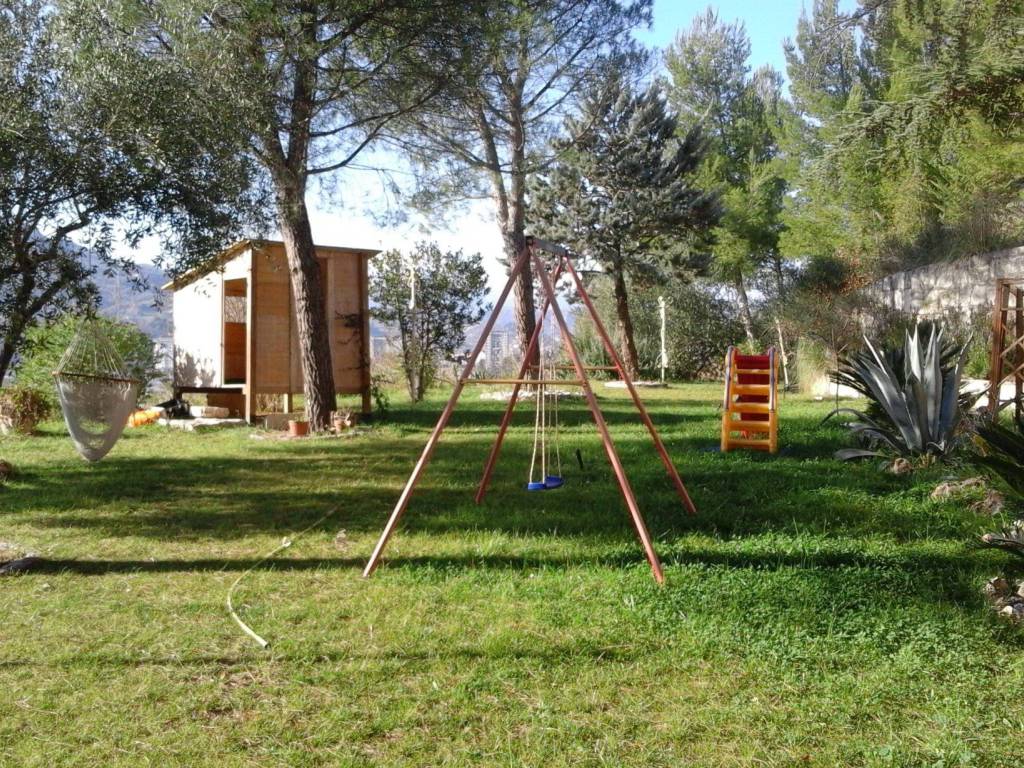 Villa a Ascoli piceno in Via delle Begonie - Foto 3