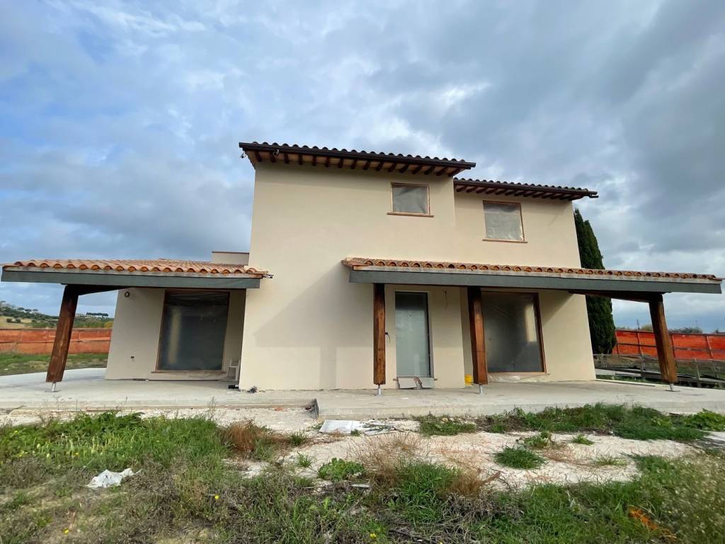Villa a Bettona in Strada Col di Mezzo - Foto 2