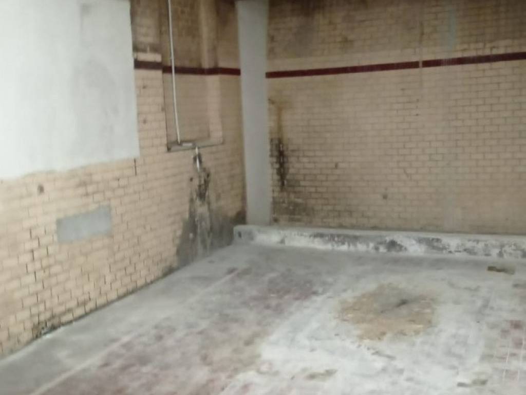 Box / garage a Lecce in Viale Vittorio Alfieri 1 - Foto 4