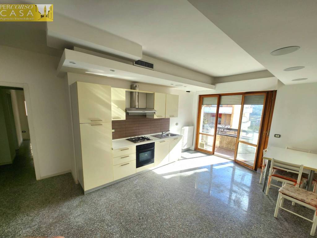 Appartamento a Teramo in VIA CONA, 74 - Foto 2