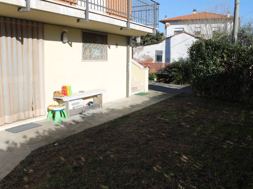 Villa a Luni in Via Calcina, 39 - Foto 3