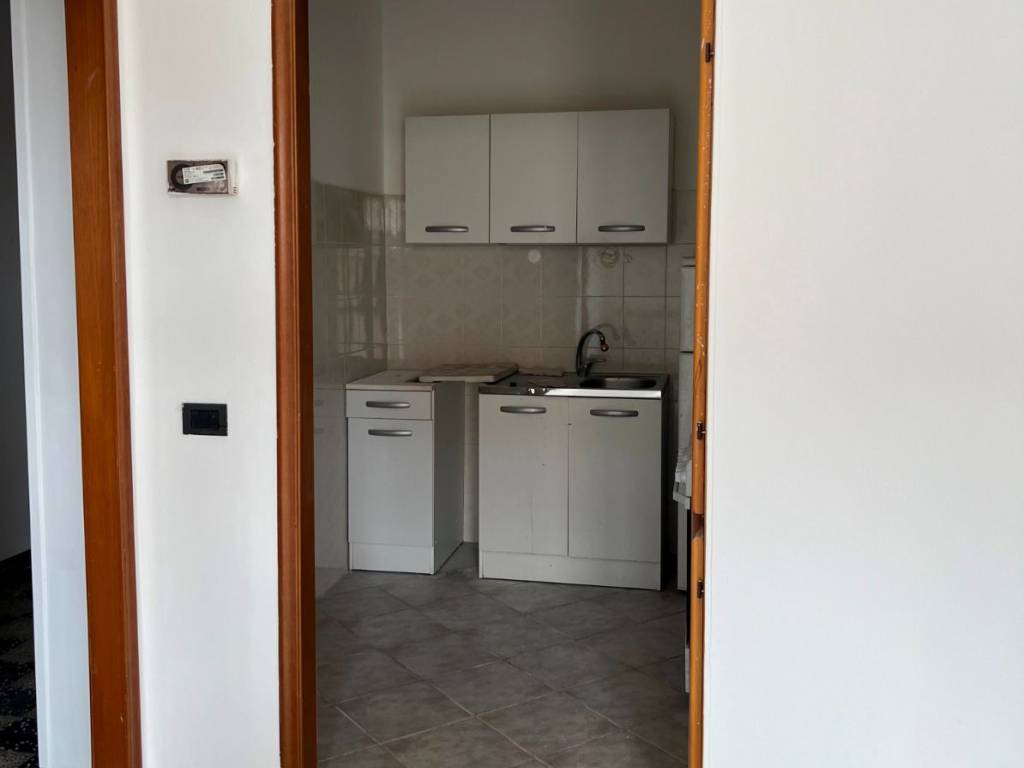 Appartamento a Savona in Via Francesco Mignone - Foto 4