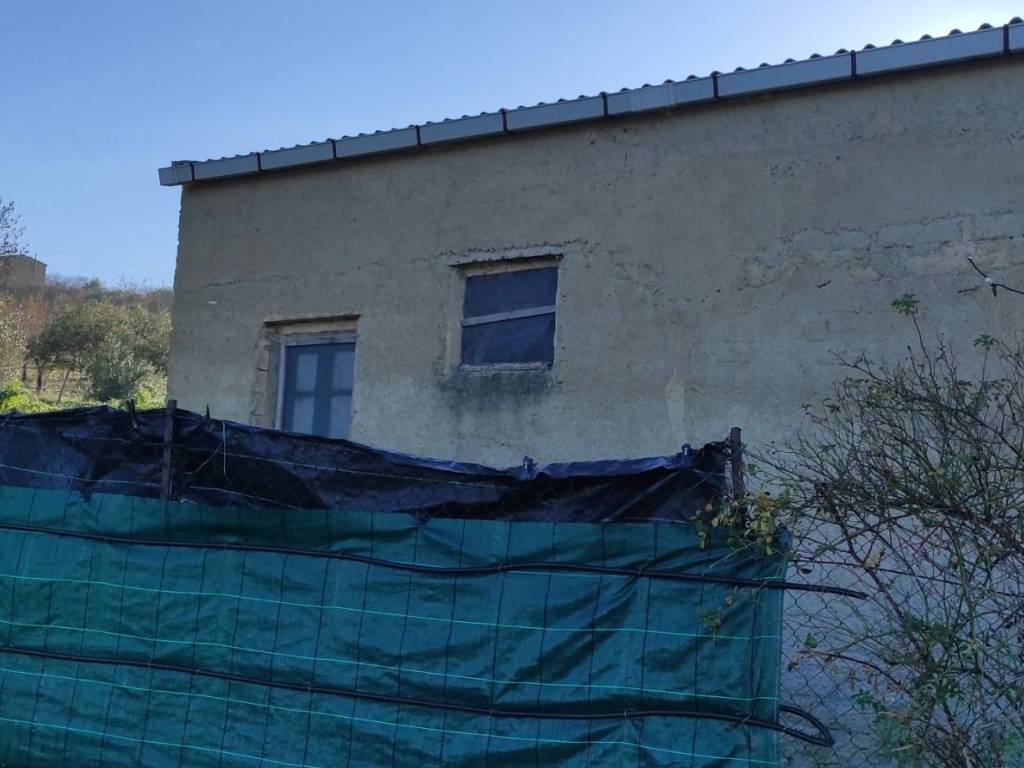 Villa a Canicattì in Contrada Vecchia Dama - Foto 2