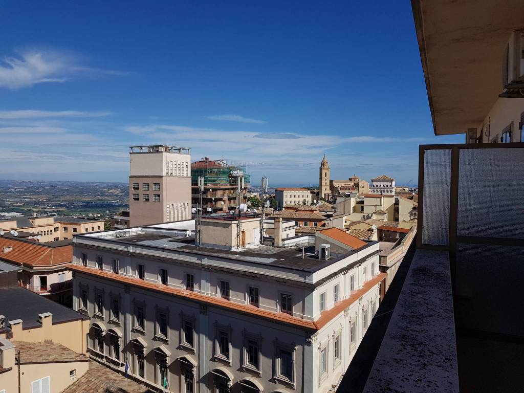 Attico / mansarda a Chieti in Corso Marrucino, 179 - Foto 4