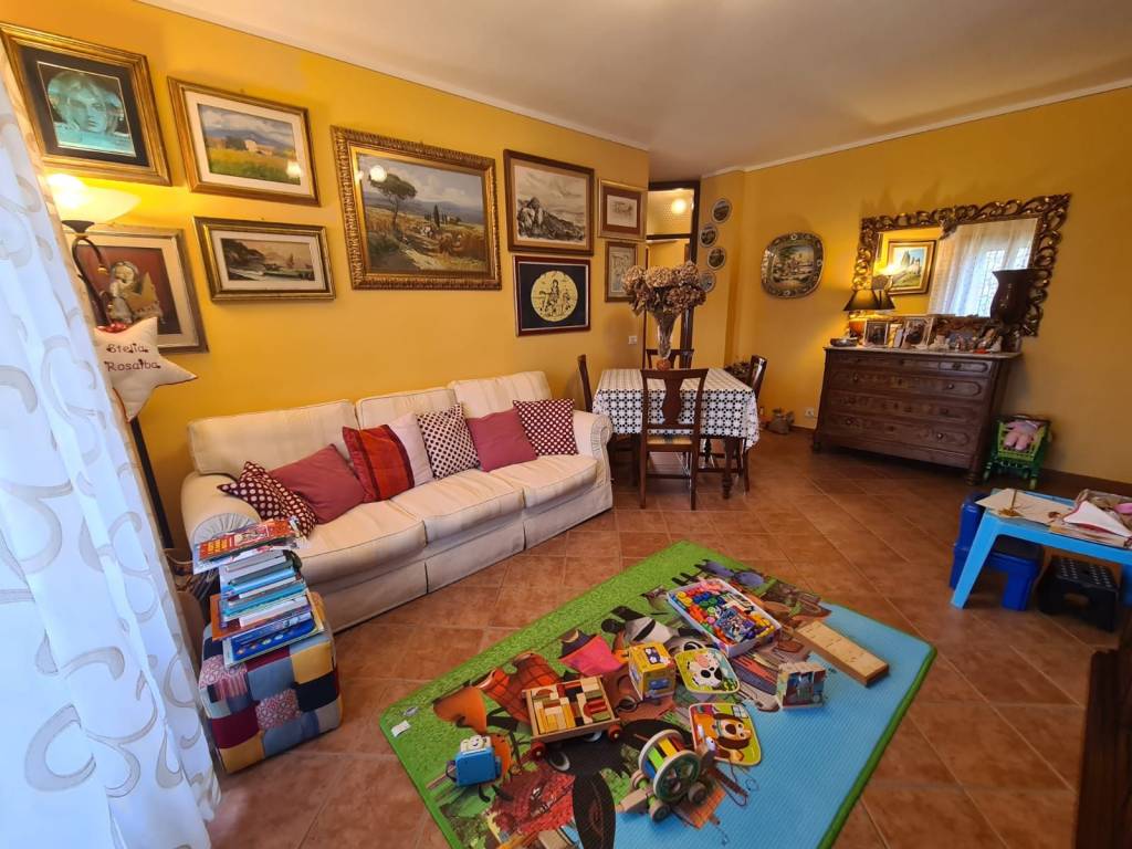 Appartamento a Porcari in Via Alfredo Catalani - Foto 4