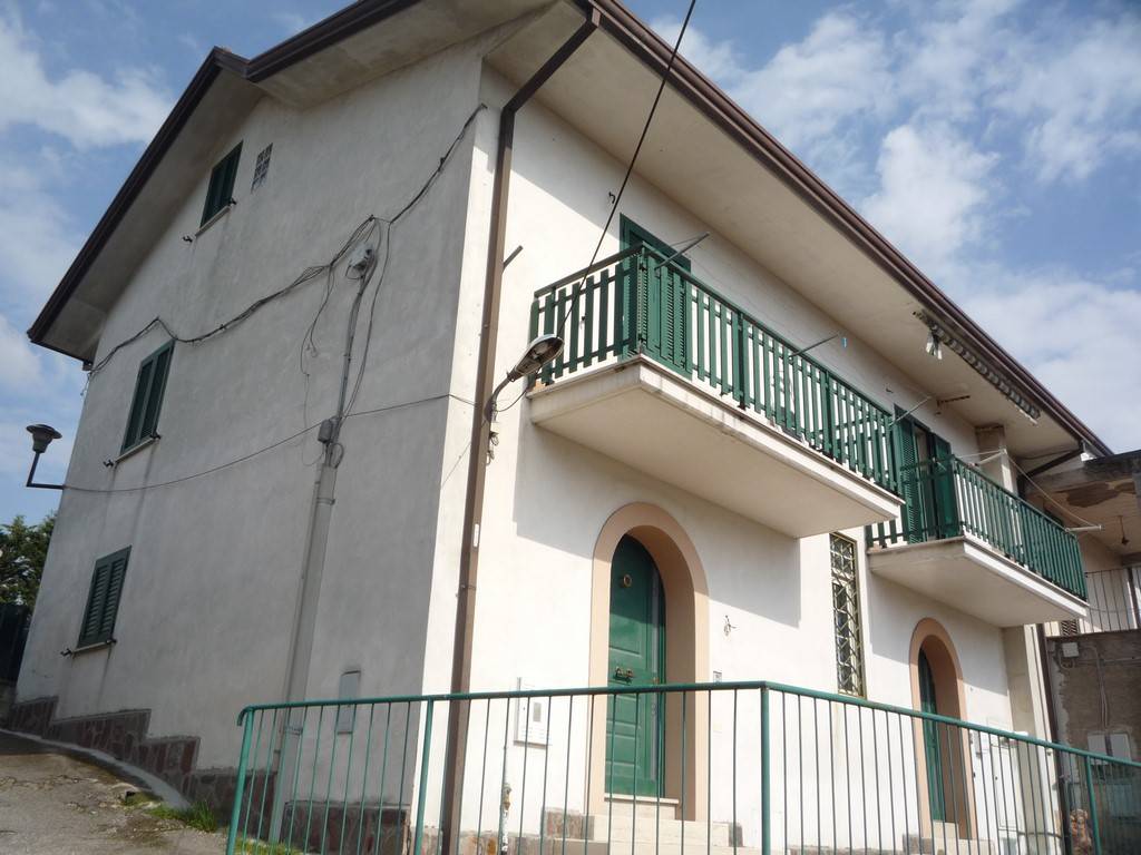 Casa indipendente a Ceccano in Strada Regionale di Frosinone e Gaeta - Foto 2