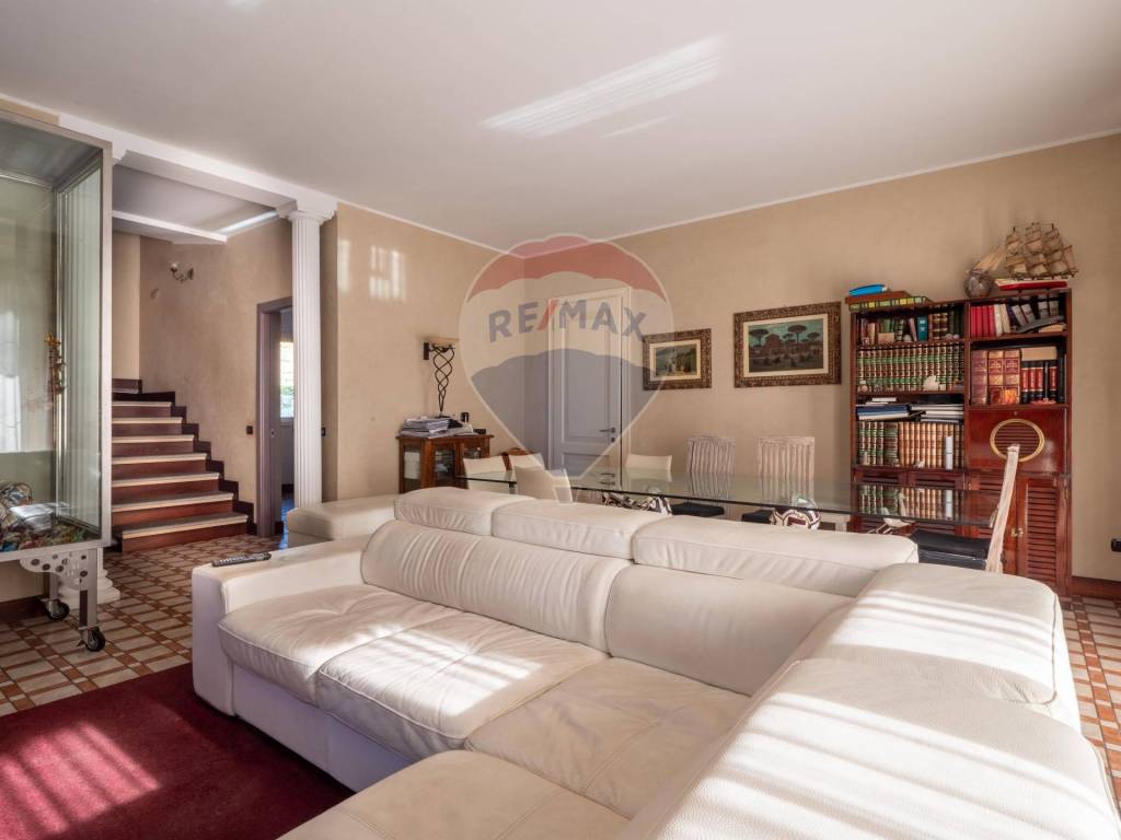 Villa a Varese in Via Duca degli Abruzzi, 88 - Foto 4