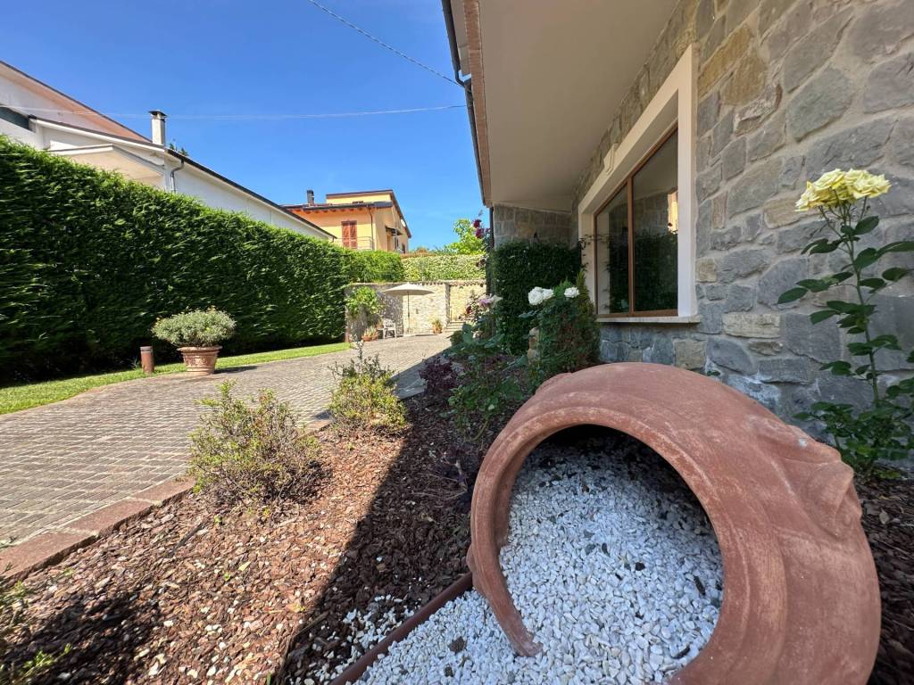 Villa a Isola del gran sasso d'italia in Via San Gabriele, 76 - Foto 5