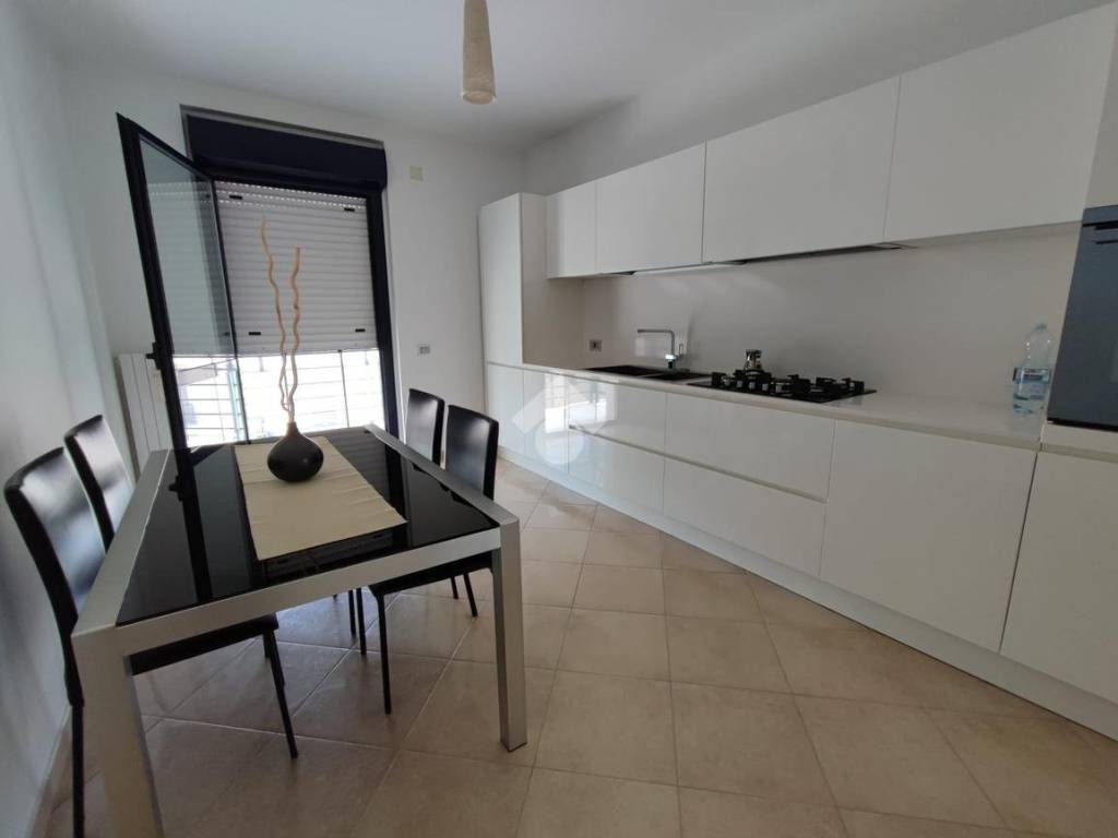 Appartamento a Foggia in Viale Ignazio d'Addedda, 18 - Foto 5