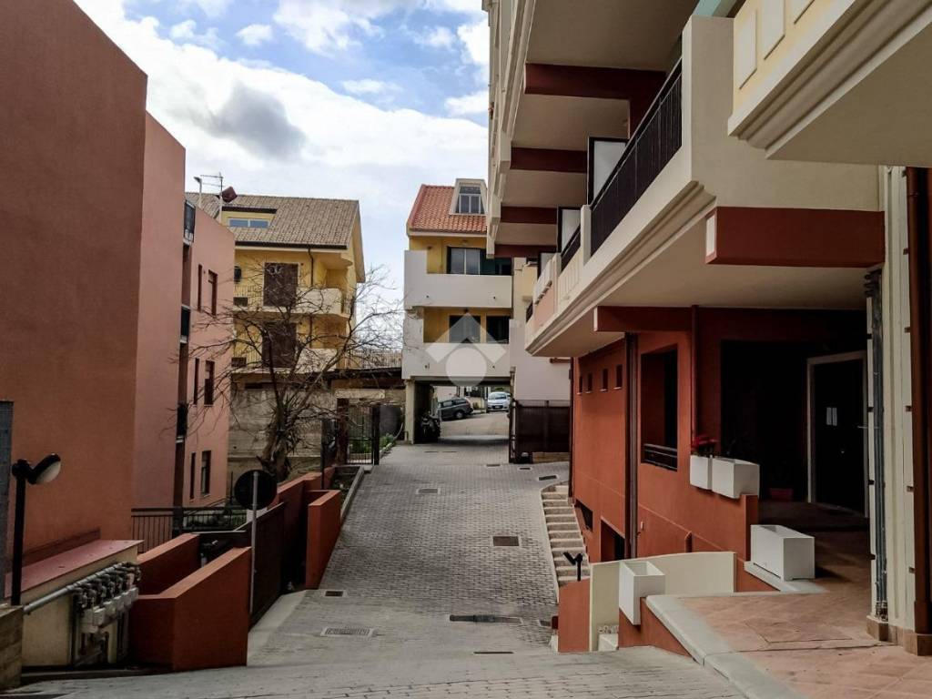 Appartamento a Messina in Via Francesco Denaro, 4 - Foto 2