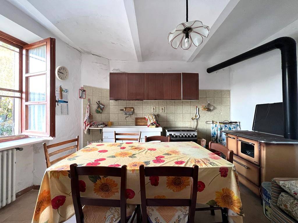 Rustico / casale a Vezza d'alba in Regione Valmaggiore - Foto 2