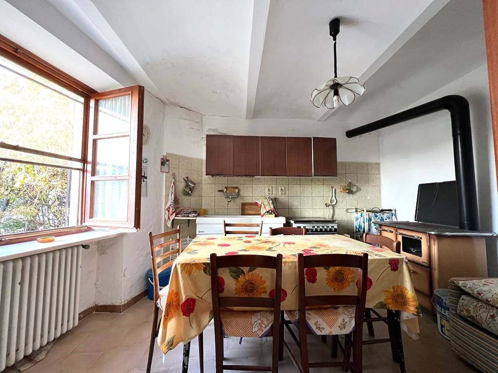 Rustico / casale a Vezza d'alba in Regione Valmaggiore - Foto 4