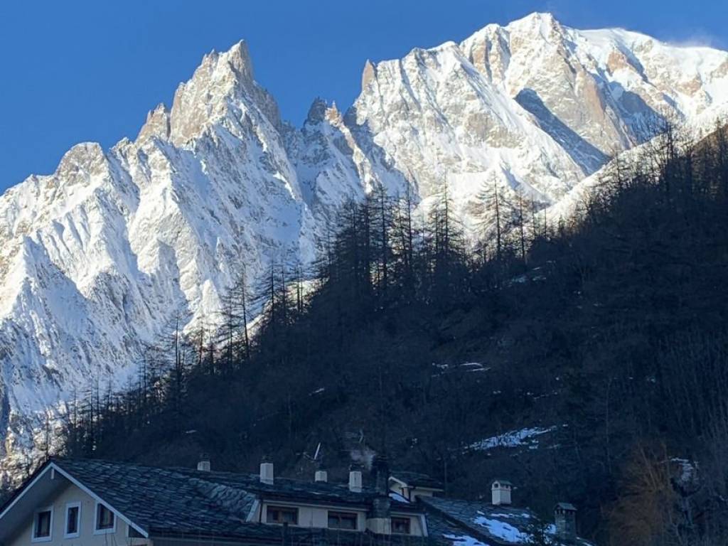 Attico / mansarda a Courmayeur in Strada La Palud, 19 - Foto 3