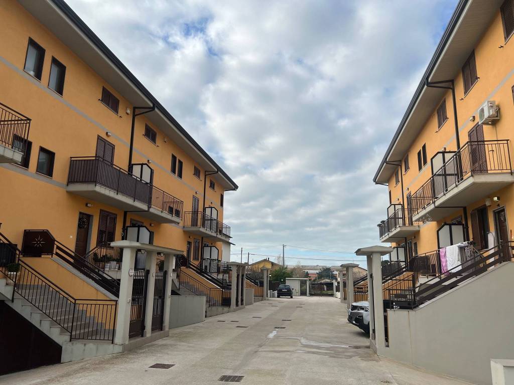 Villetta a schiera a Altavilla silentina in Via Alburnia - Foto 2