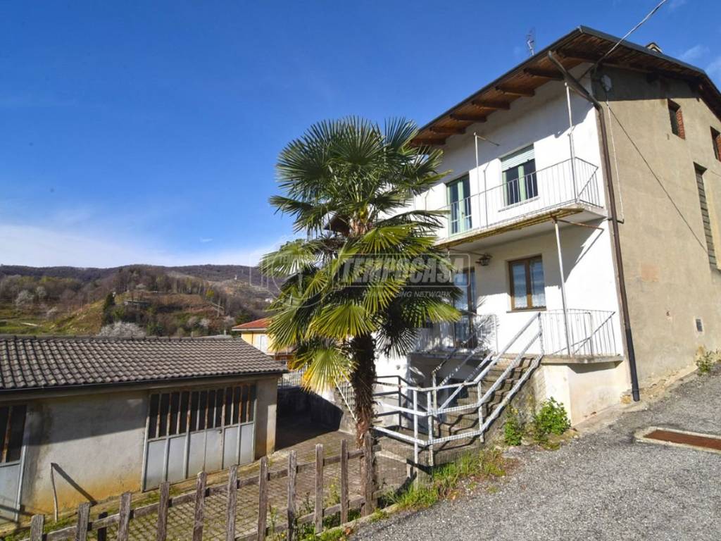 Casa indipendente a Forno canavese in Frazione Vignè - Foto 2