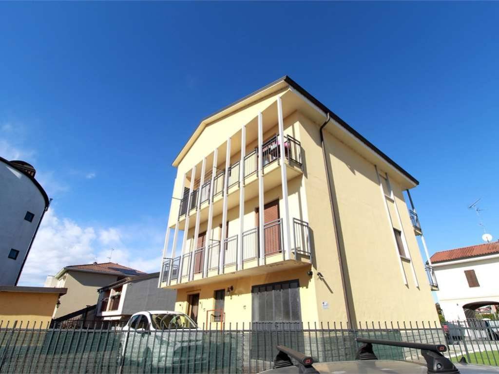 Villa a Novara in VIA BIANDRATE , 11/B - Foto 2