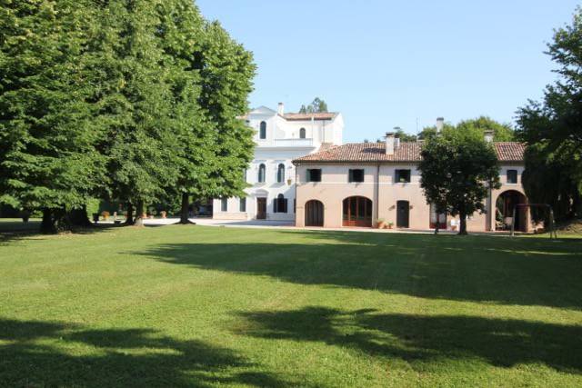 Villa a Mogliano veneto in Via Terraglio, 75 - Foto 3