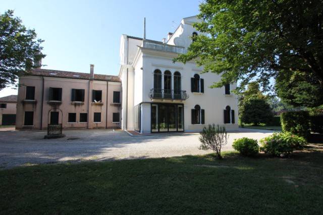 Villa a Mogliano veneto in Via Terraglio, 75 - Foto 4