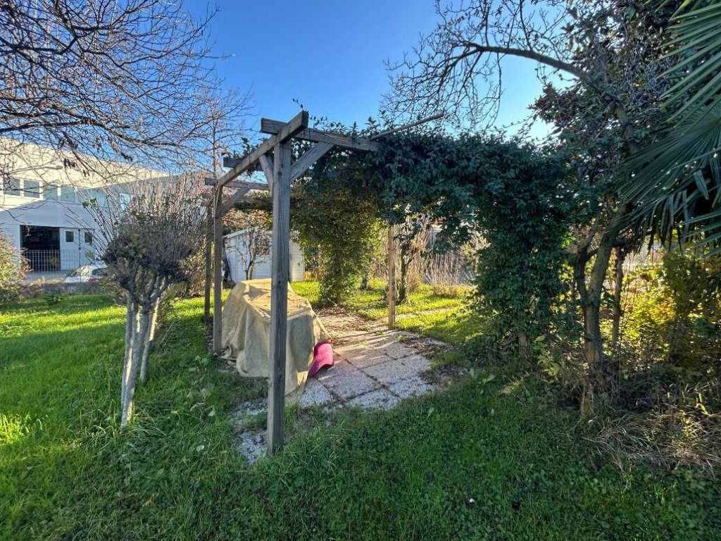 Immobile a Saluzzo in Strada Provinciale Pinerolo - Foto 4