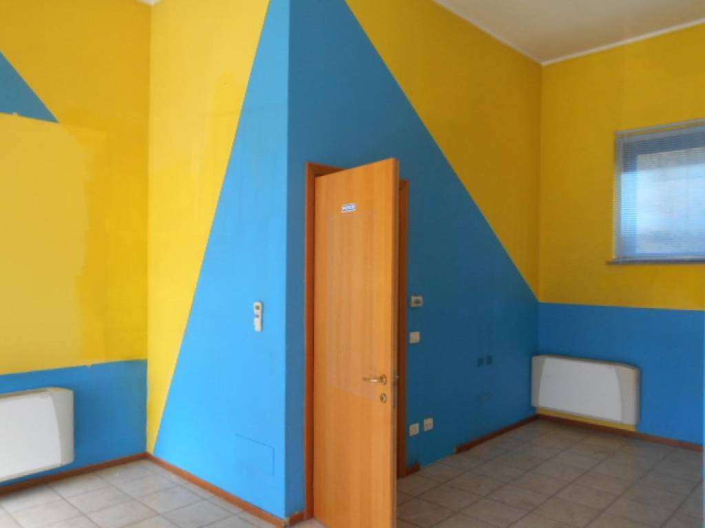 Immobile a Gallarate in VIA FERNI, 1 - Foto 4