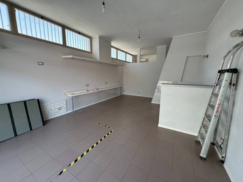 Immobile a Montesilvano in Via Giovanni Giolitti, 5 - Foto 2